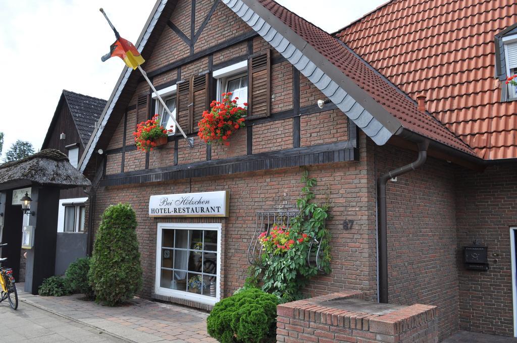 הנובר Hotel & Restaurant Bei Hoelzchen מראה חיצוני תמונה