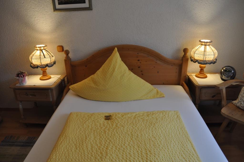 הנובר Hotel & Restaurant Bei Hoelzchen מראה חיצוני תמונה