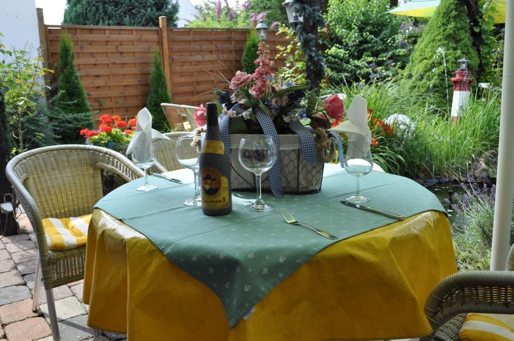 הנובר Hotel & Restaurant Bei Hoelzchen מראה חיצוני תמונה